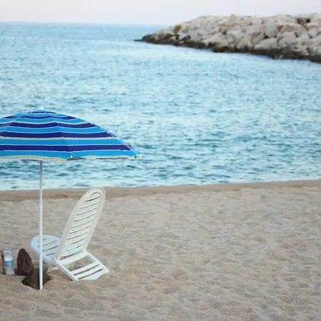 Di Campagna Vicino Al Mare *